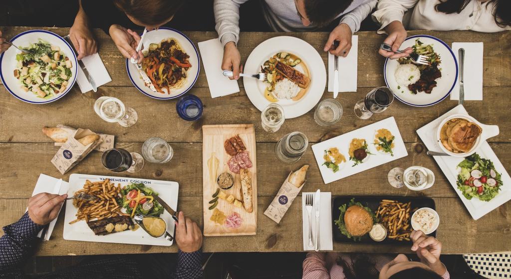 4 restaurants où commander à emporter en famille